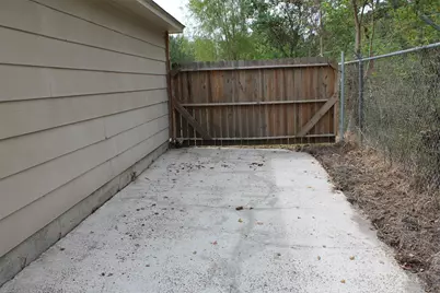 18703 Artesian Way, Humble, TX 77346 - Photo 7