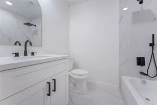 11618 Lakeside Pl Dr, Houston, TX 77077 - Photo 21