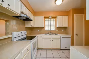 2667 Grand Canyon Dr, Houston, TX 77067 - Photo 9