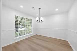 20007 Maple Village Dr, Cypress, TX 77433 - Photo 11