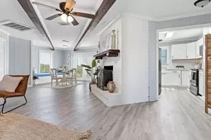 2055 Hwy 87, Crystal Beach, TX 77650 - Photo 11