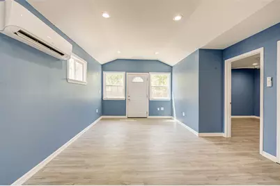 8709 Knox Street #B, Houston, TX 77088 - Photo 9