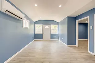 8709 Knox St, Houston, TX 77088 - Photo 9