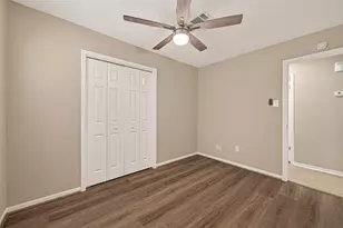 12239 W Village Dr, Houston, TX 77039 - Photo 17