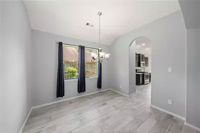 2406 Winter Trail Drive, Conroe, TX 77304 - Photo 17
