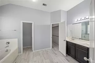 2406 Winter Trail Dr, Conroe, TX 77304 - Photo 21