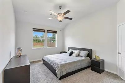 1605 Road 5102, Cleveland, TX 77327 - Photo 13