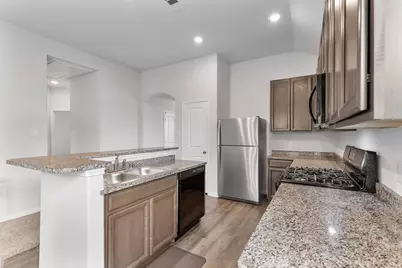 1605 Road 5102, Cleveland, TX 77327 - Photo 7