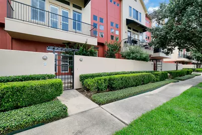 2437 South Boulevard #2, Houston, TX 77098 - Photo 5
