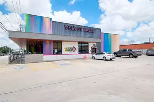 2437 South Blvd, Houston, TX 77098 - Photo 43