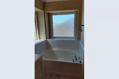 13726 Rocky Bluff Drive, Houston, TX 77085 - Photo 11