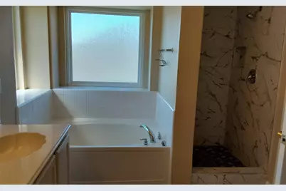 13726 Rocky Bluff Drive, Houston, TX 77085 - Photo 9