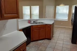 13726 Rocky Bluff Dr, Houston, TX 77085 - Photo 5