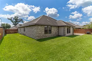 105 Hummingbird Ct, Richwood, TX 77566 - Photo 29