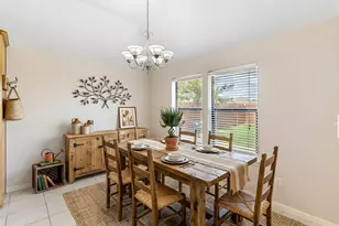 105 Hummingbird Ct, Richwood, TX 77566 - Photo 9