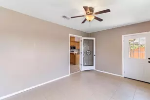 105 Hummingbird Ct, Richwood, TX 77566 - Photo 13