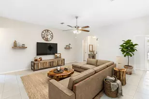 105 Hummingbird Ct, Richwood, TX 77566 - Photo 3