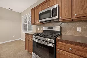 4903 Summer Ridge Dr, Conroe, TX 77303 - Photo 19