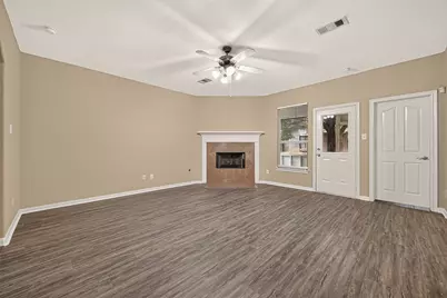 4903 Summer Ridge Drive, Conroe, TX 77303 - Photo 9