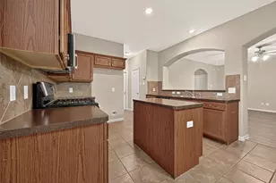 4903 Summer Ridge Dr, Conroe, TX 77303 - Photo 15