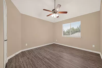 4903 Summer Ridge Drive, Conroe, TX 77303 - Photo 27