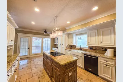 2506 Constantine Street, New Caney, TX 77357 - Photo 11