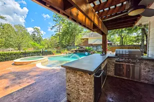 2506 Constantine St, New Caney, TX 77357 - Photo 5