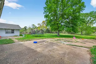 614 Pine Cir, Seabrook, TX 77586 - Photo 29