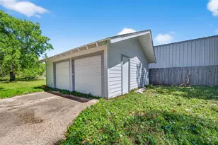 614 Pine Cir, Seabrook, TX 77586 - Photo 39