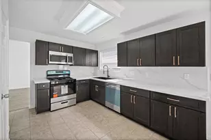 17023 Great Glen Dr, Houston, TX 77084 - Photo 5