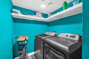 5638 Fairview Forest Dr, Houston, TX 77088 - Photo 25