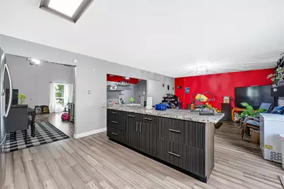 5638 Fairview Forest Drive, Houston, TX 77088 - Photo 15