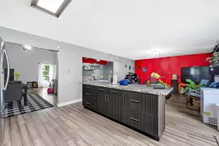 5638 Fairview Forest Dr, Houston, TX 77088 - Photo 15