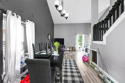 5638 Fairview Forest Drive, Houston, TX 77088 - Photo 9