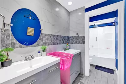 5638 Fairview Forest Drive, Houston, TX 77088 - Photo 33