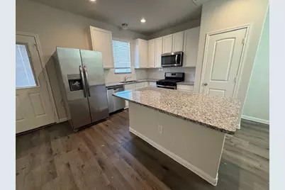 3906 Deledda Drive, Katy, TX 77493 - Photo 7