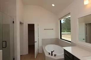 21007 Red Arbutus Ct, Tomball, TX 77447 - Photo 7