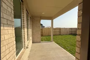 1001 S Oakhurst Dr, Dayton, TX 77535 - Photo 33