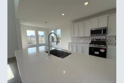 1001 Oakhurst Drive, Dayton, TX 77535 - Photo 11