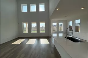 1001 S Oakhurst Dr, Dayton, TX 77535 - Photo 5