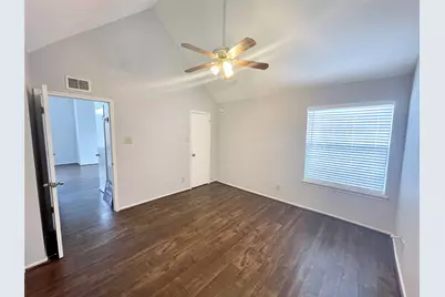 14550 Fonmeadow Drive #806, Houston, TX 77035 - Photo 11