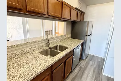 14550 Fonmeadow Drive #806, Houston, TX 77035 - Photo 7
