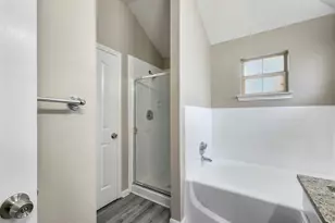 11906 Cottonwood Ln, Cypress, TX 77429 - Photo 15
