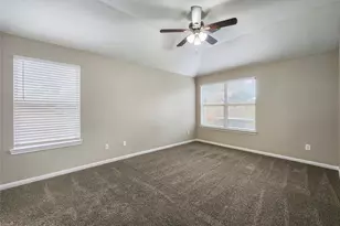 11906 Cottonwood Ln, Cypress, TX 77429 - Photo 9