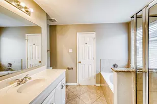 14022 Crestbourne Ct, Houston, TX 77014 - Photo 13