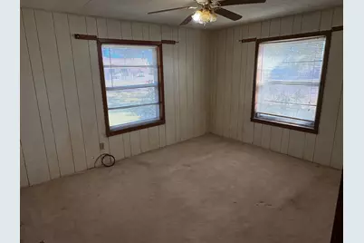 809 August Street, El Campo, TX 77437 - Photo 21