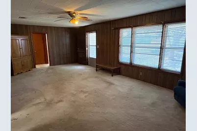 809 August Street, El Campo, TX 77437 - Photo 13
