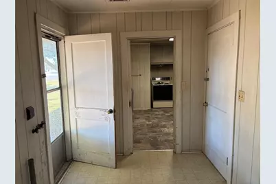 809 August Street, El Campo, TX 77437 - Photo 19