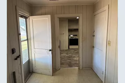 809 August Street, El Campo, TX 77437 - Photo 15