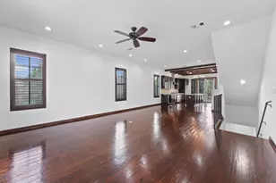 2601 Bevis St, Houston, TX 77008 - Photo 13